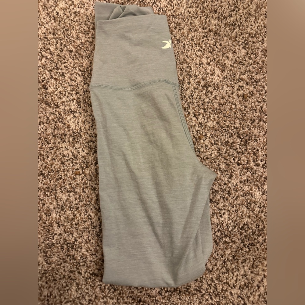 Light green/heathered Glyder yoga pants
